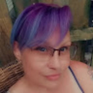 Meet your Posher, Bobbi